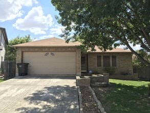 Building Photo - 8003 Chestnut Manor Dr
