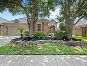 Building Photo - 1523 Orchard Park Dr