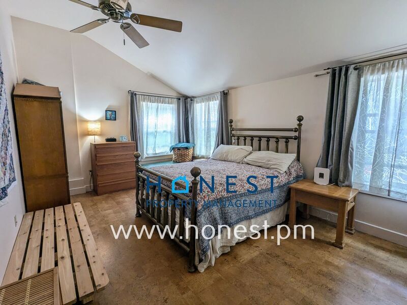 Foto principal - 45 Harding Rd