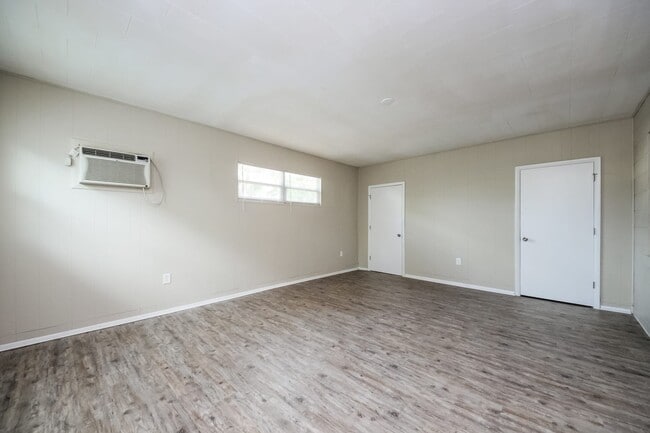 Building Photo - 1790 Viburnum Ln