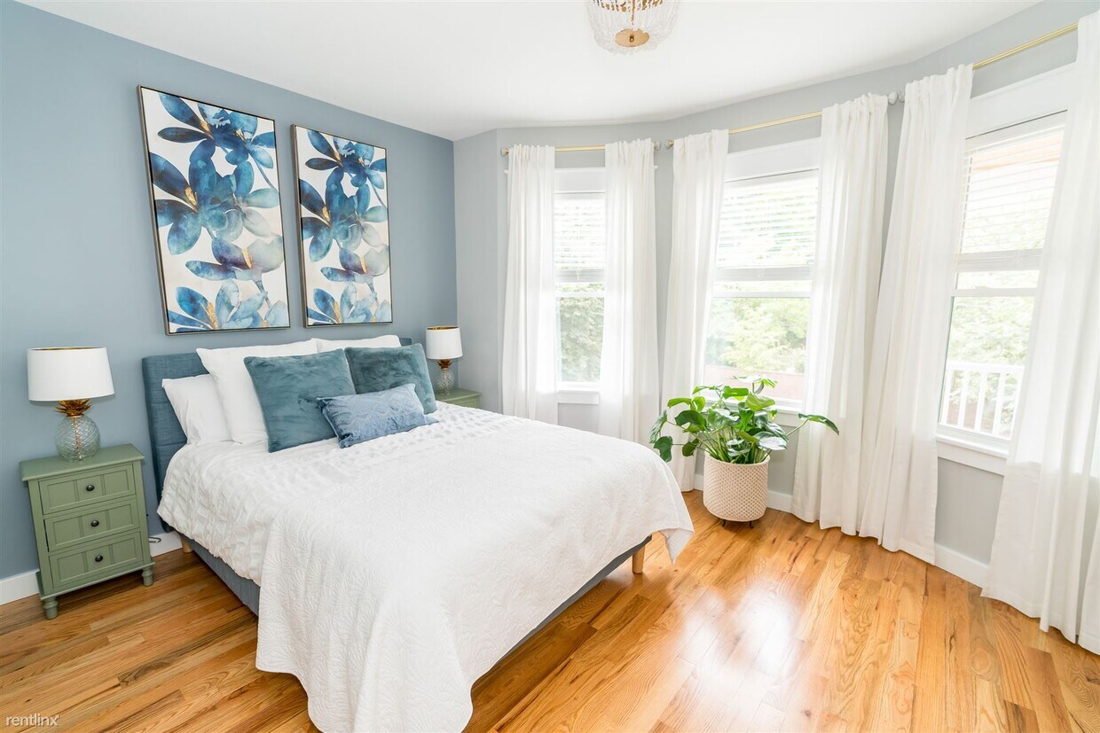 Foto principal - 3 br, 1 bath House - 60 Starr St 60 Starr ...