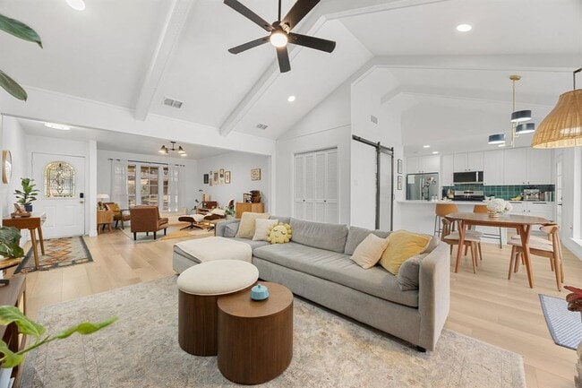 Building Photo - 1514 Desert Quail Ln