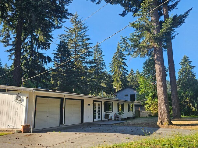Foto del edificio - Bellevue Eastgate area - Remodeled rambler...