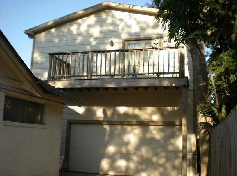 Primary Photo - 1 Post Oak Blvd