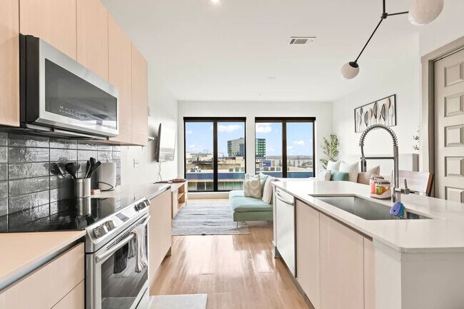 Foto del edificio - 777 11th St NW