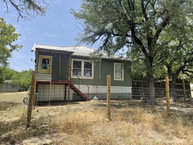 Foto del edificio - 507 Live Oak St