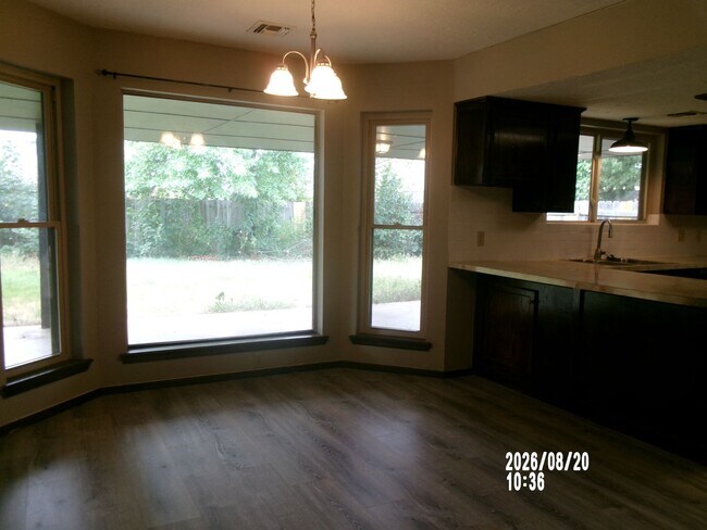 Foto del edificio - 7136 NW Birch Pl