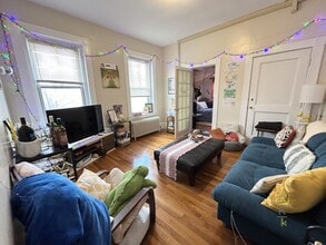 Building Photo - 1477 Beacon St