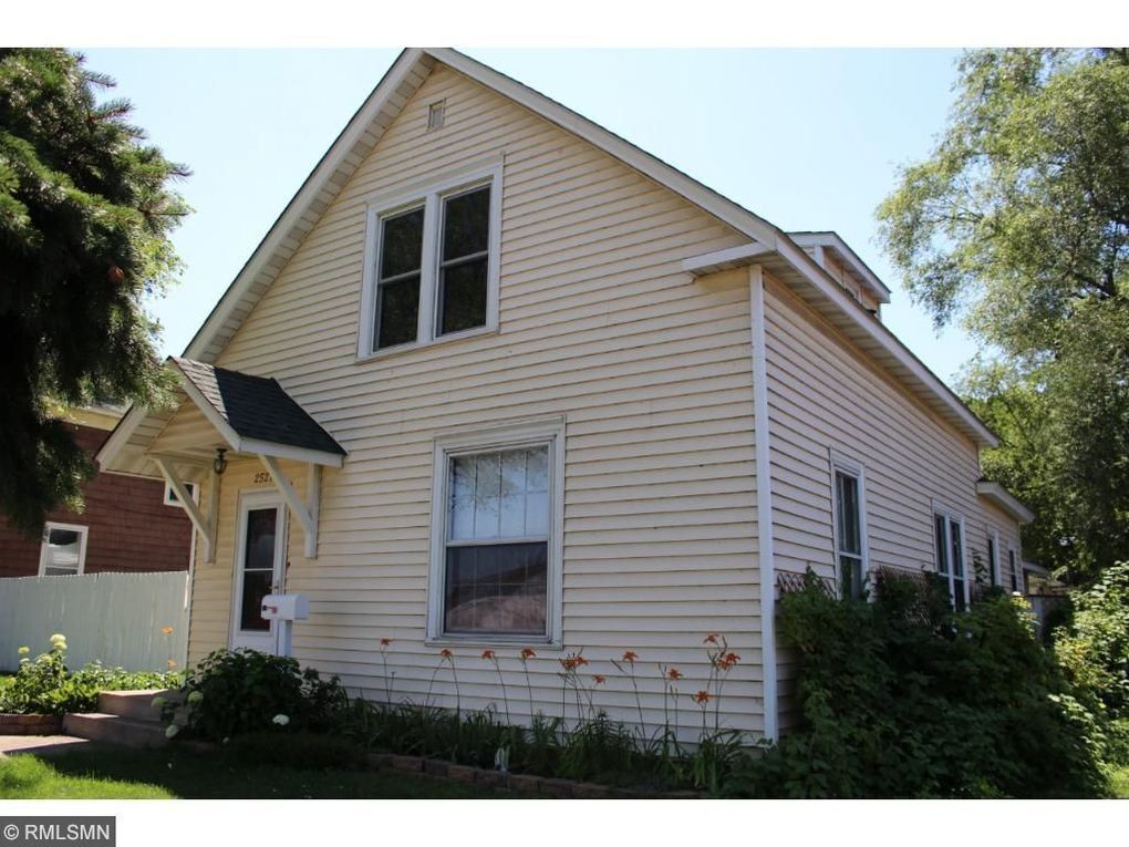 2527 N Ferry St, Anoka, MN 55303 House Rental in Anoka, MN