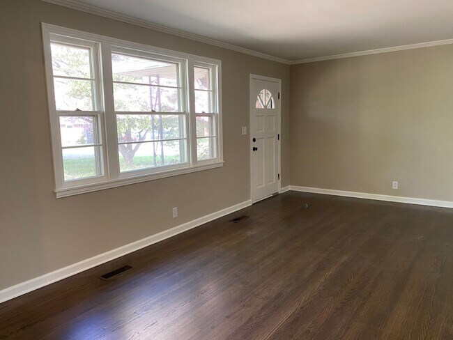 Foto del edificio - Great Home on corner lot! 2 bedroom 1.5 ba...