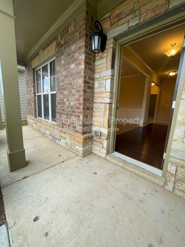 Foto del edificio - 5755 Rialto Way