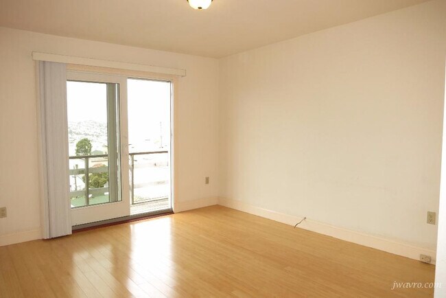 Foto del edificio - 1034 Carolina St