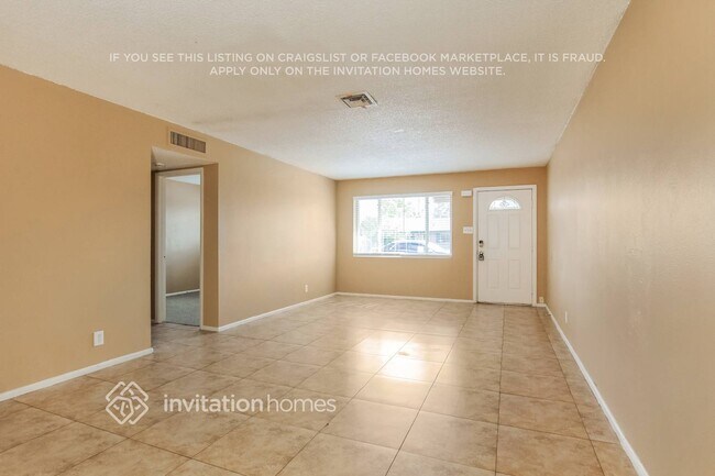 Foto del edificio - 3910 W Loma Ln