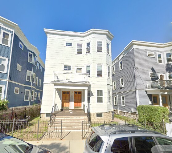 Building Photo - 23 Tufts St