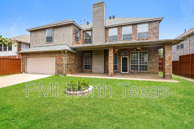 Foto principal - 325 Crooked Tree Ct