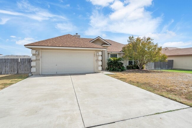 Building Photo - 208 Ramon Cardenas Dr