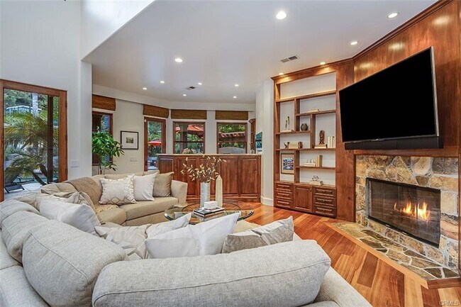 Foto del edificio - 1807 Valley Park Ave