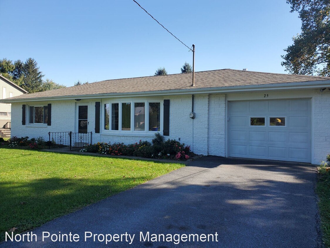 25 N Conestoga View Dr, Akron, PA 17501 House Rental in Akron, PA