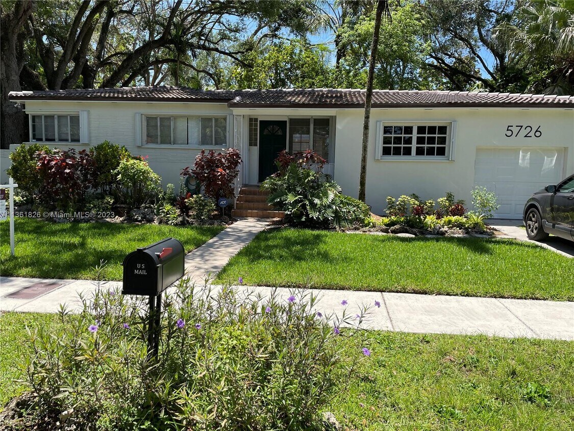 5726 SW 42nd St, Miami, FL 33155 House Rental in Miami, FL