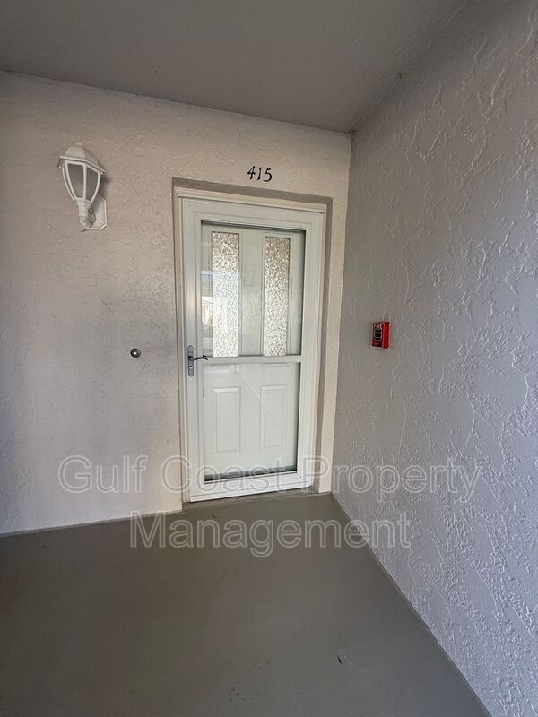 Building Photo - 3640 Bal Harbor Blvd