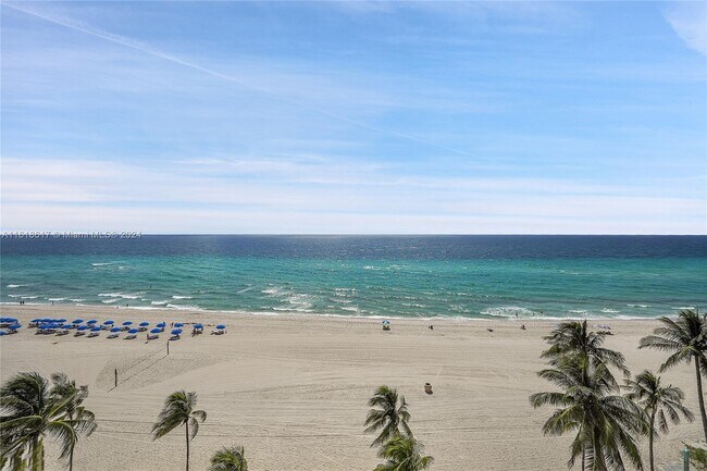 Building Photo - 2301 S Ocean Dr