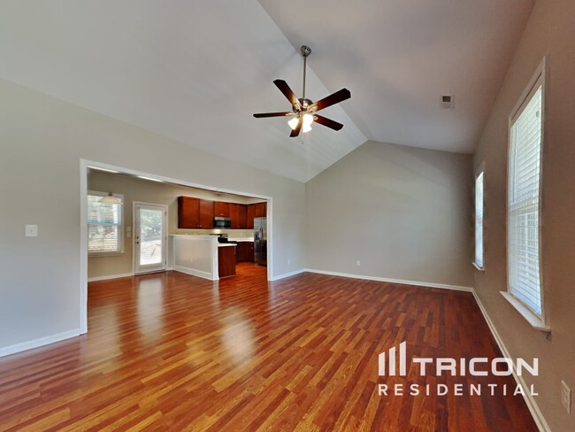 Building Photo - 450 Cross Link Drive Angier NC