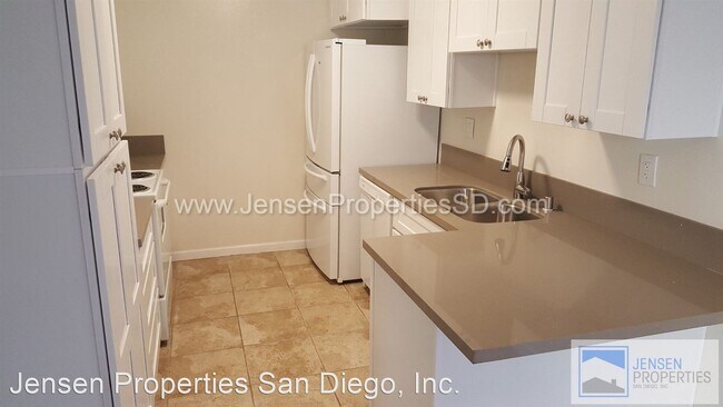 Foto del edificio - 3 br, 2 bath House - 8113 Calle Fanita Dr