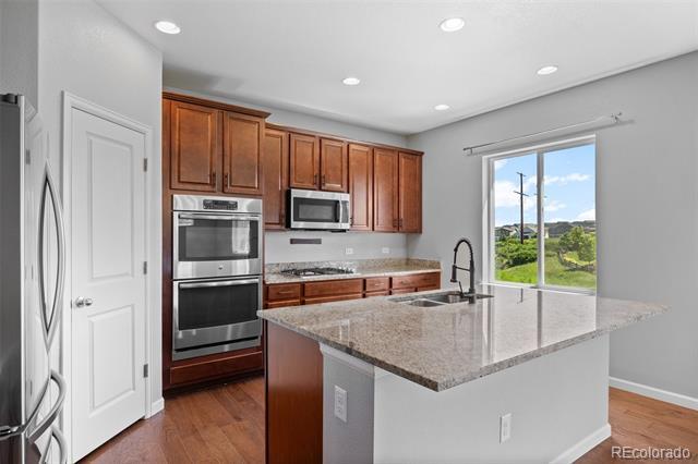 Building Photo - 984 McMurdo Cir