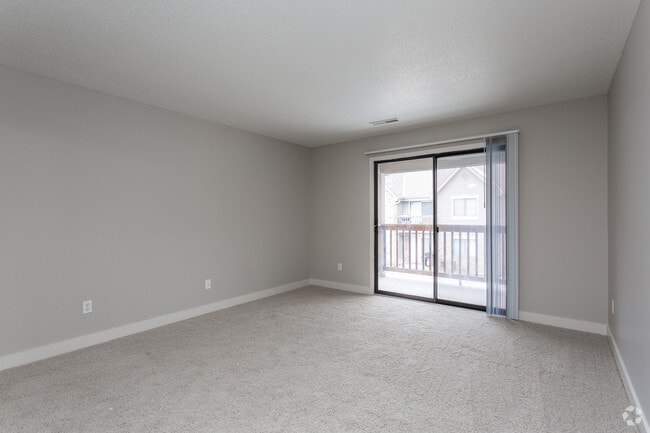 2BR Manhattan - Living Room - Park Avenue by Broadmoor