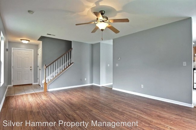Building Photo - 3 br, 2.5 bath House - 1200 Emma Court