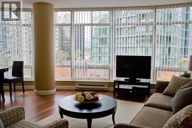 Photo du bâtiment - 1288 Alberni St