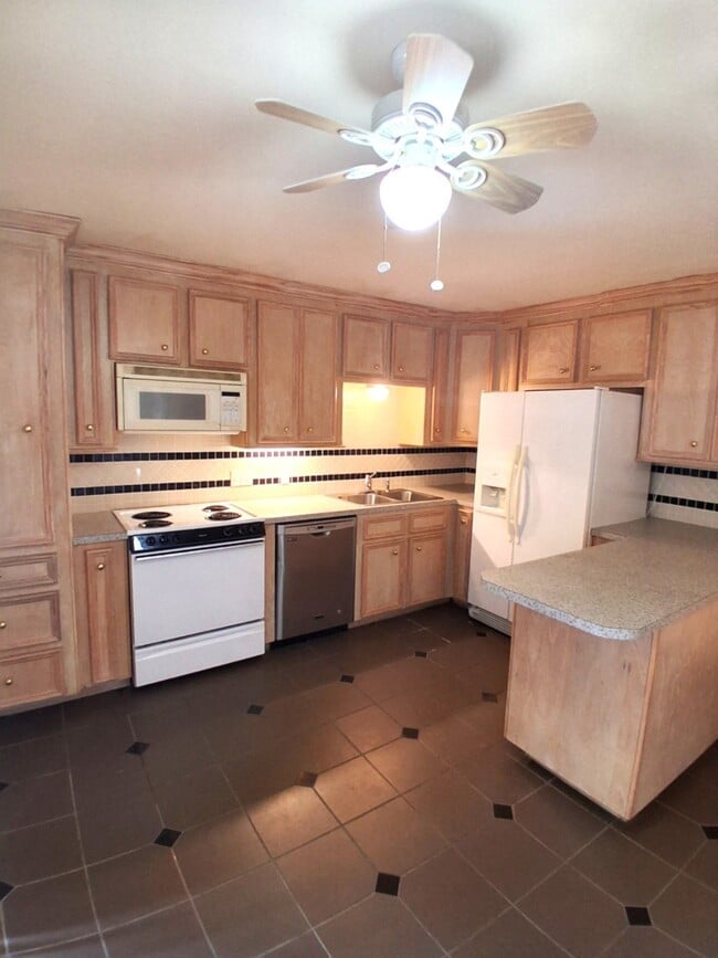 Foto del edificio - 7205 Beechnut St