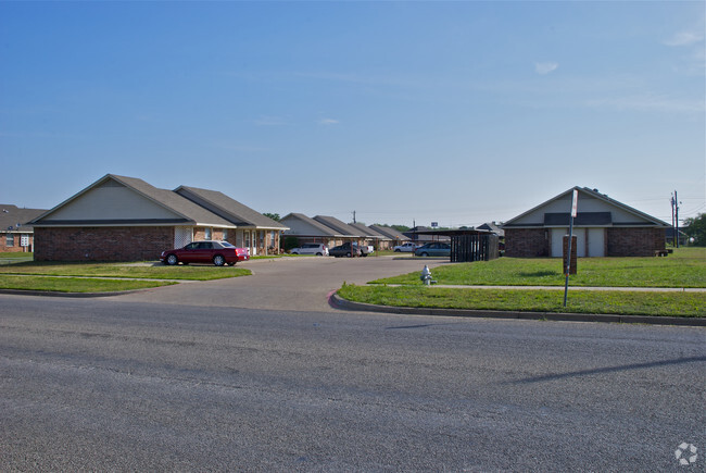 Building Photo - Tanner Pointe Apartments