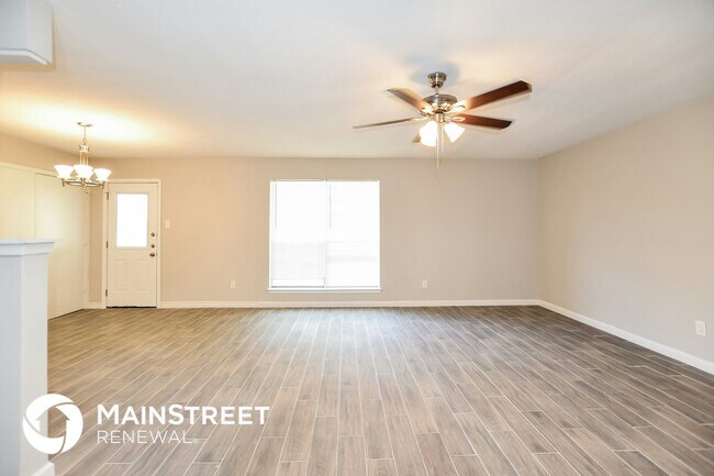 Foto del edificio - 1559 Willowbrook St