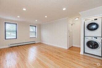 Living Room - Englewood Village, LLC