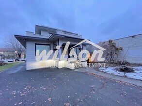 Building Photo - 309 N 3rd St
