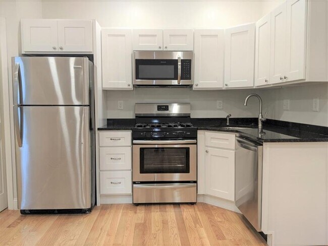 Foto del edificio - 42 Cogswell Ave