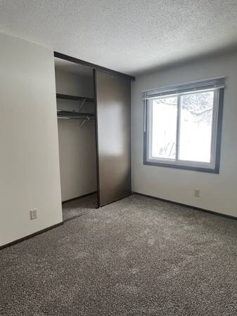 Foto del edificio - 1072 Carmel Ct