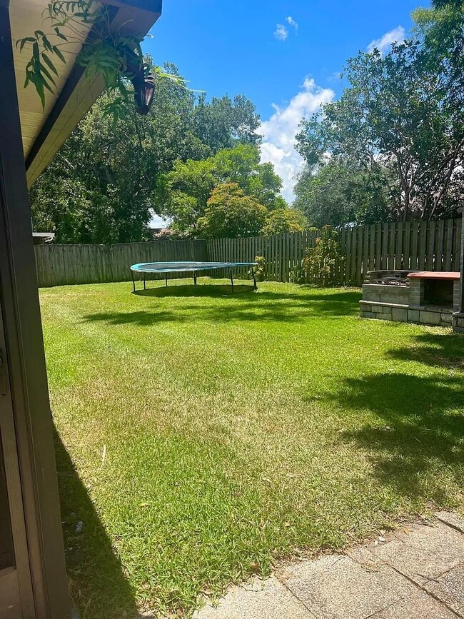 Back Yard - 4816 Glenbrooke Dr