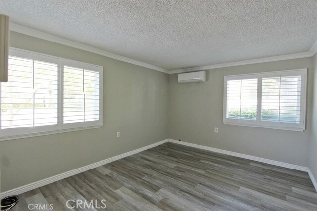 Building Photo - 390 Avenida Castilla