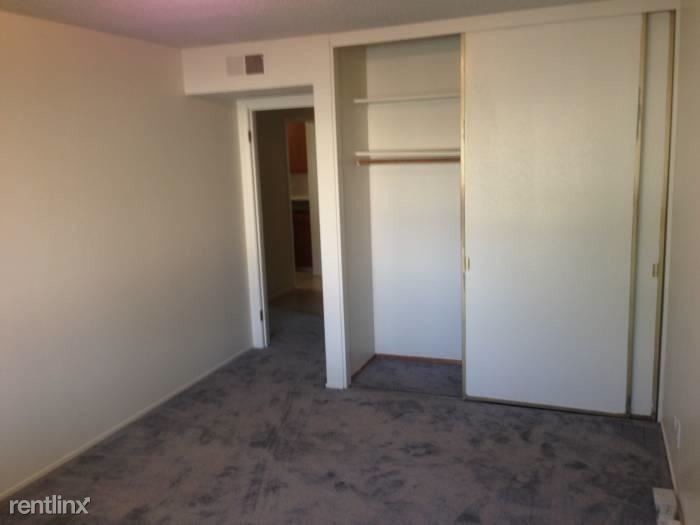 Foto del edificio - 1500 Newlands Ave