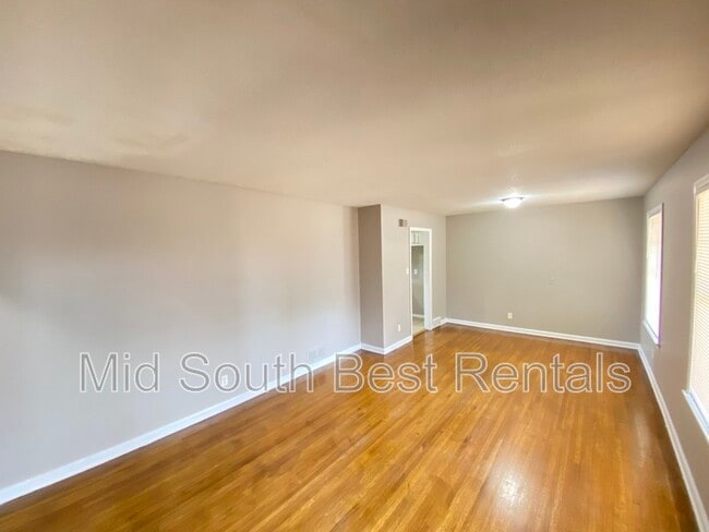 Building Photo - 3462 Knight Rd