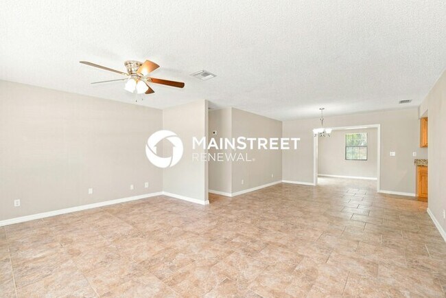 Foto del edificio - 4 Bedroom Pet-Friendly Home in Palm Bay, FL with Main Street Renewal