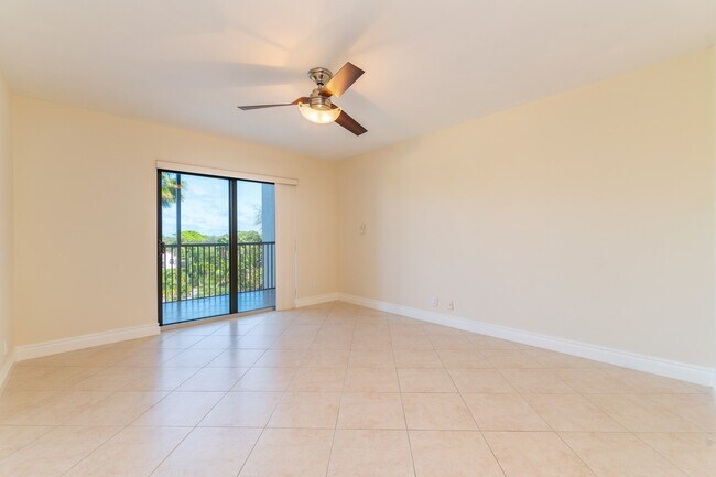 Foto del edificio - 545 SE 12th St