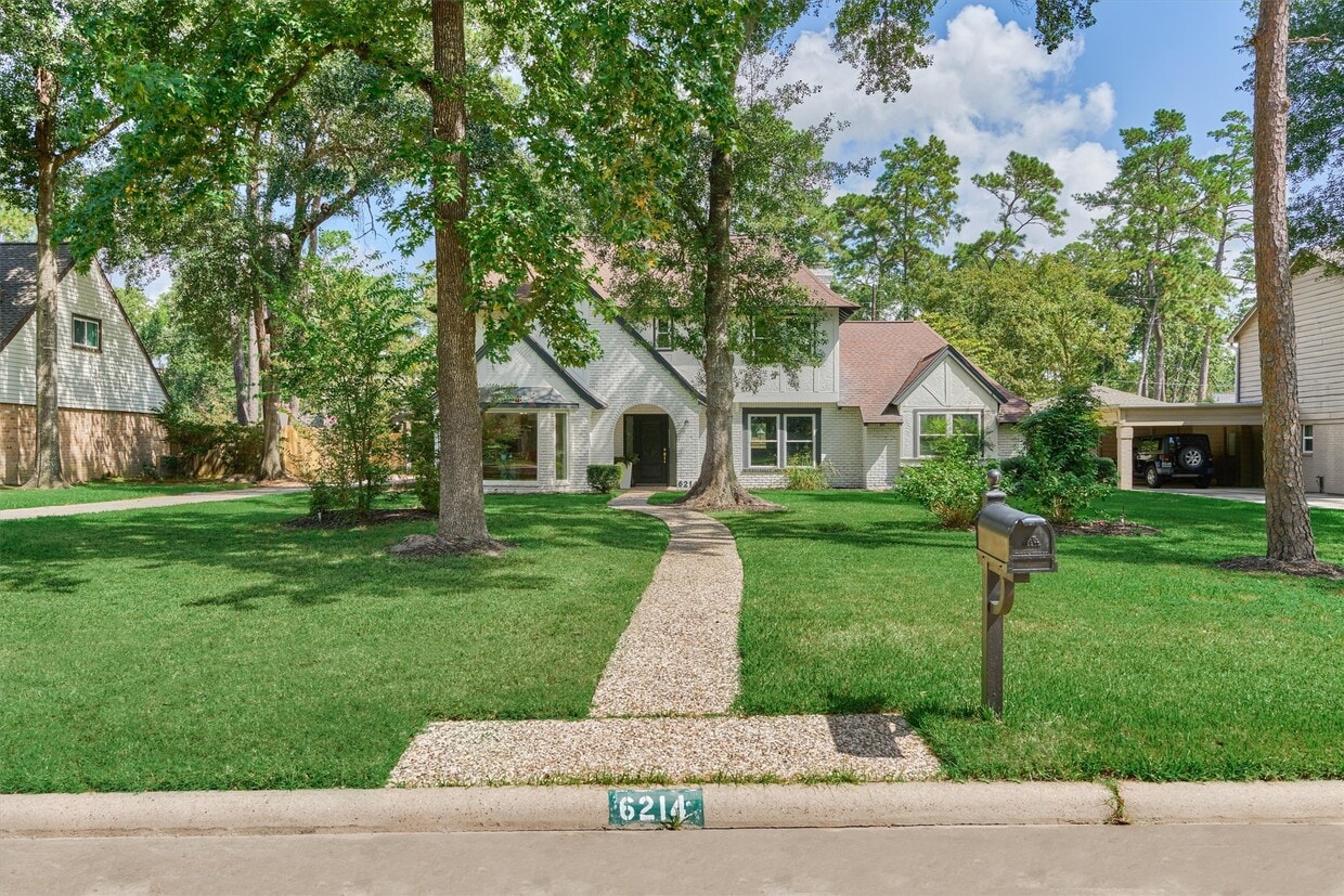 Primary Photo - 6214 Fawnwood Dr