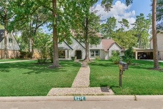 Building Photo - 6214 Fawnwood Dr