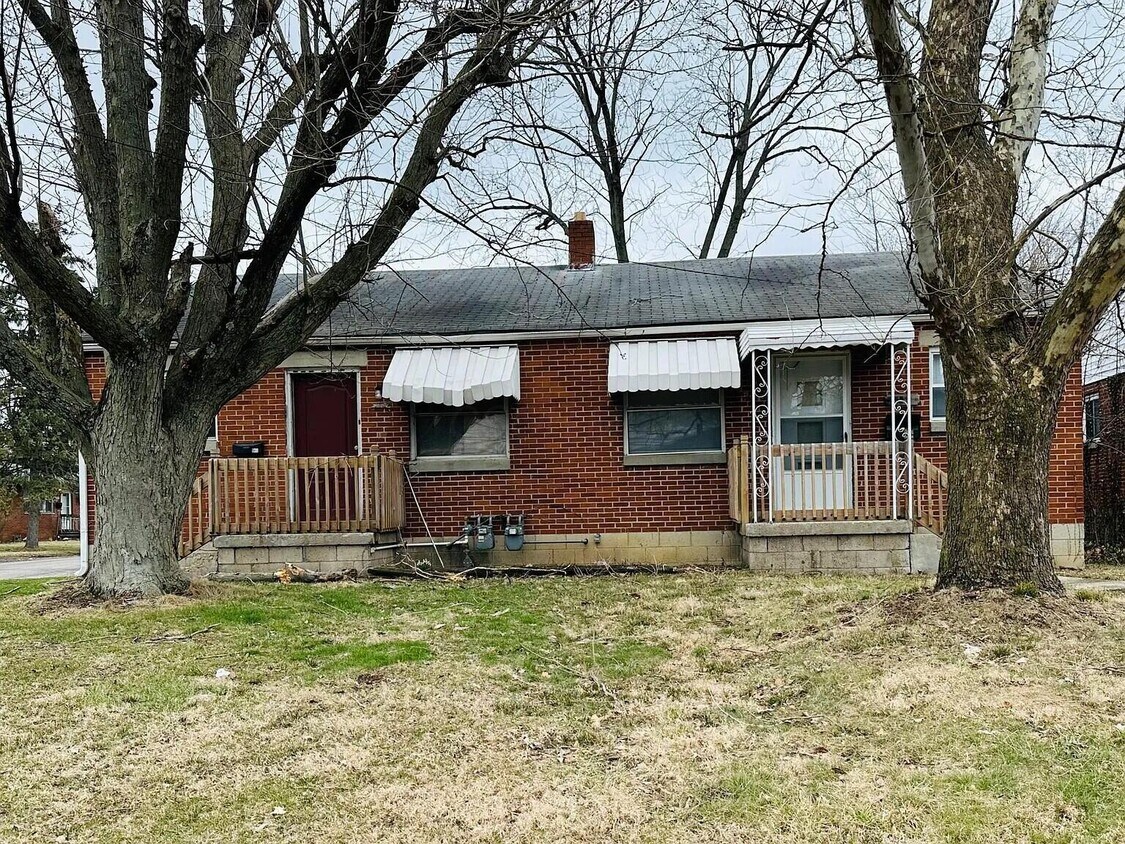 Foto principal - 148 Collingwood Ave