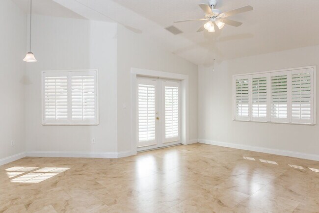 Building Photo - 10136 Southern Pride Pl