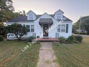 Building Photo - 106 S Germantown Rd