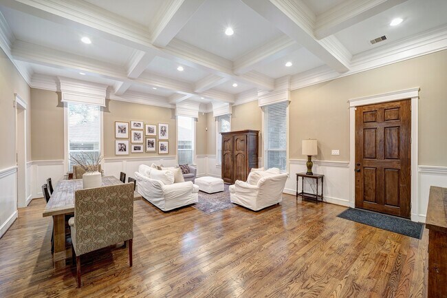 Foto del edificio - 1010 Nicholson St